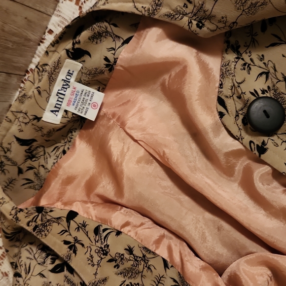 Vintage Ann Taylor Silk Blazer - Picture 5 of 5
